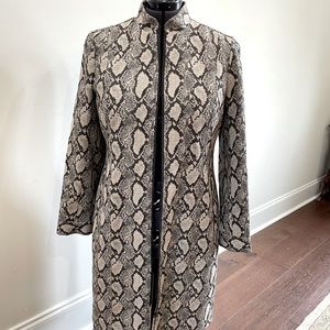 Long faux snakeskin coat - Etcetera